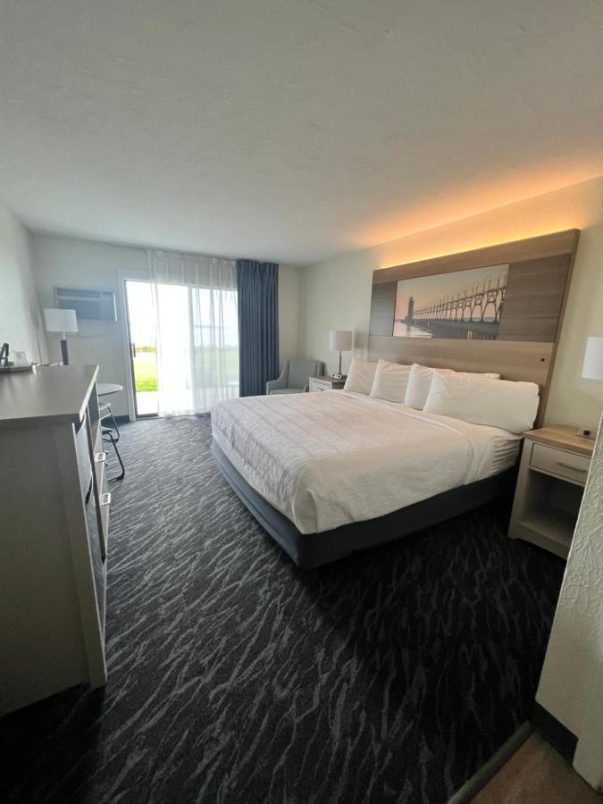 The Beach Haus - Traverse City Extérieur photo