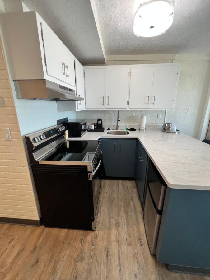 The Beach Haus - Traverse City Extérieur photo